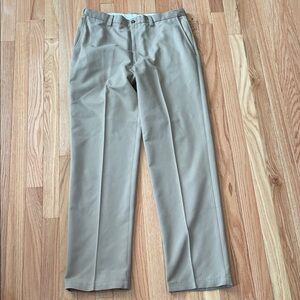 Haggar Dress Pants Mens 34 X 34 Khaki Classic fit Slacks Preppy Minimalist